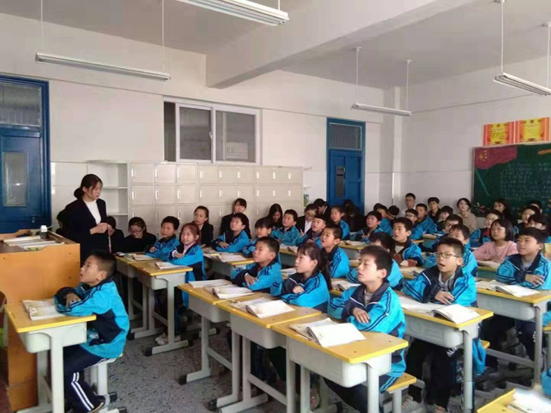 开展教学教研观摩公开课